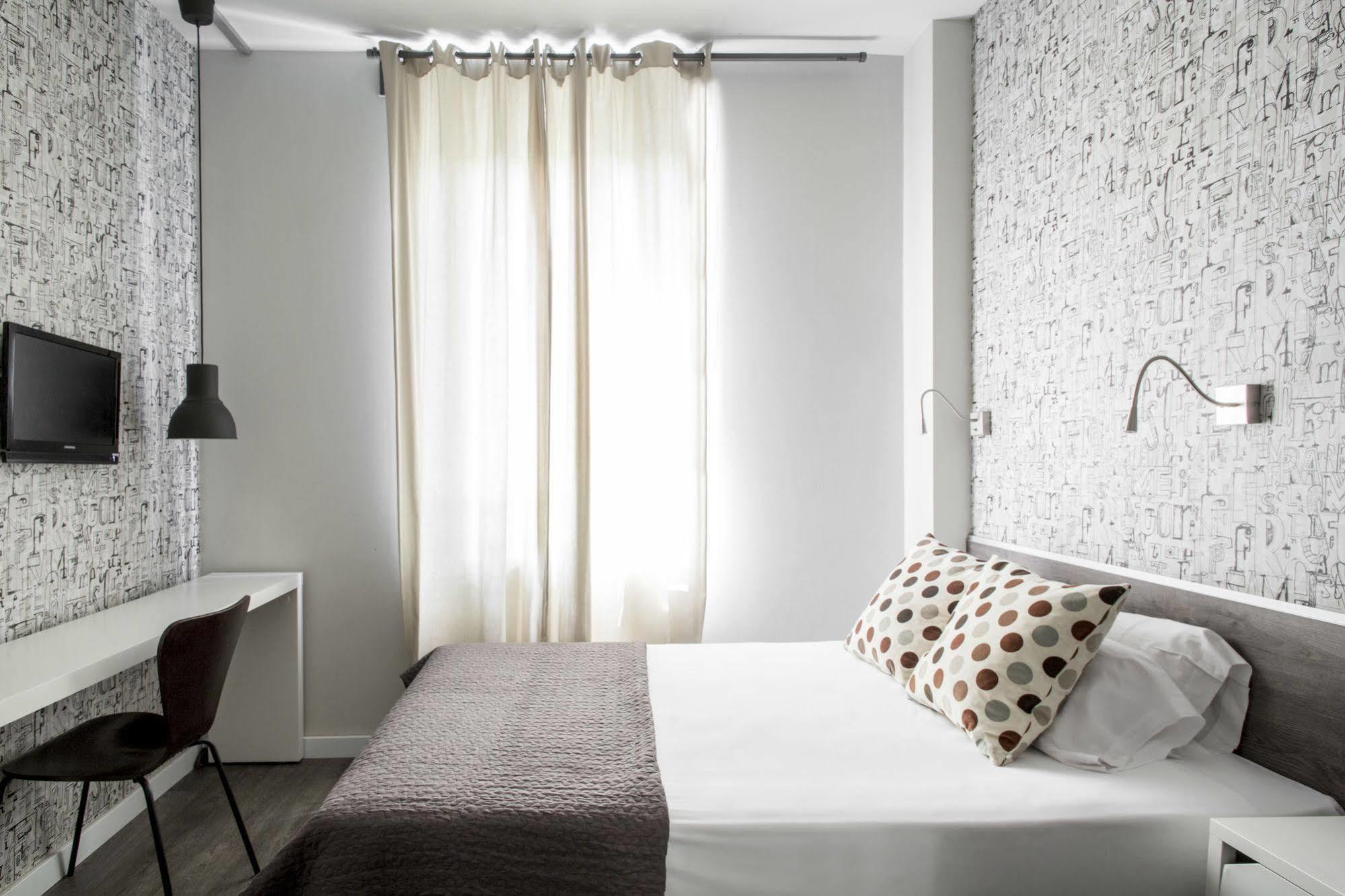 Residencia Universitaria Resa Roberto De Nobili Sant Cugat del Vallès Exteriér fotografie